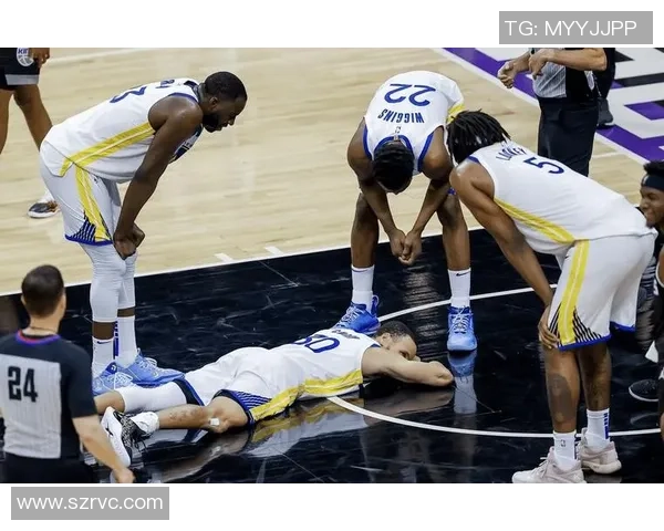 2014至2015赛季勇士与小牛的精彩对决回顾与分析